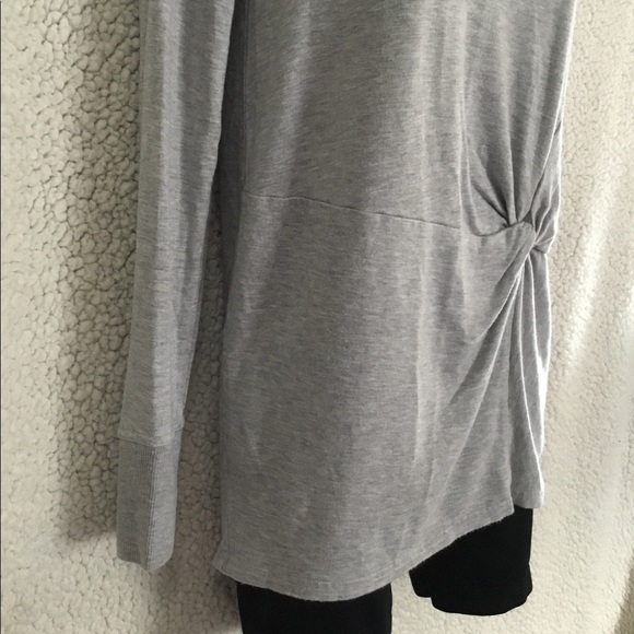 Athleta Light Gray Long XSmall Top - Picture 6 of 11